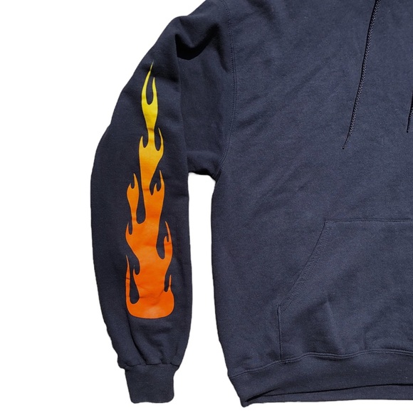 Champion X Kylie - Picture 4 of 7